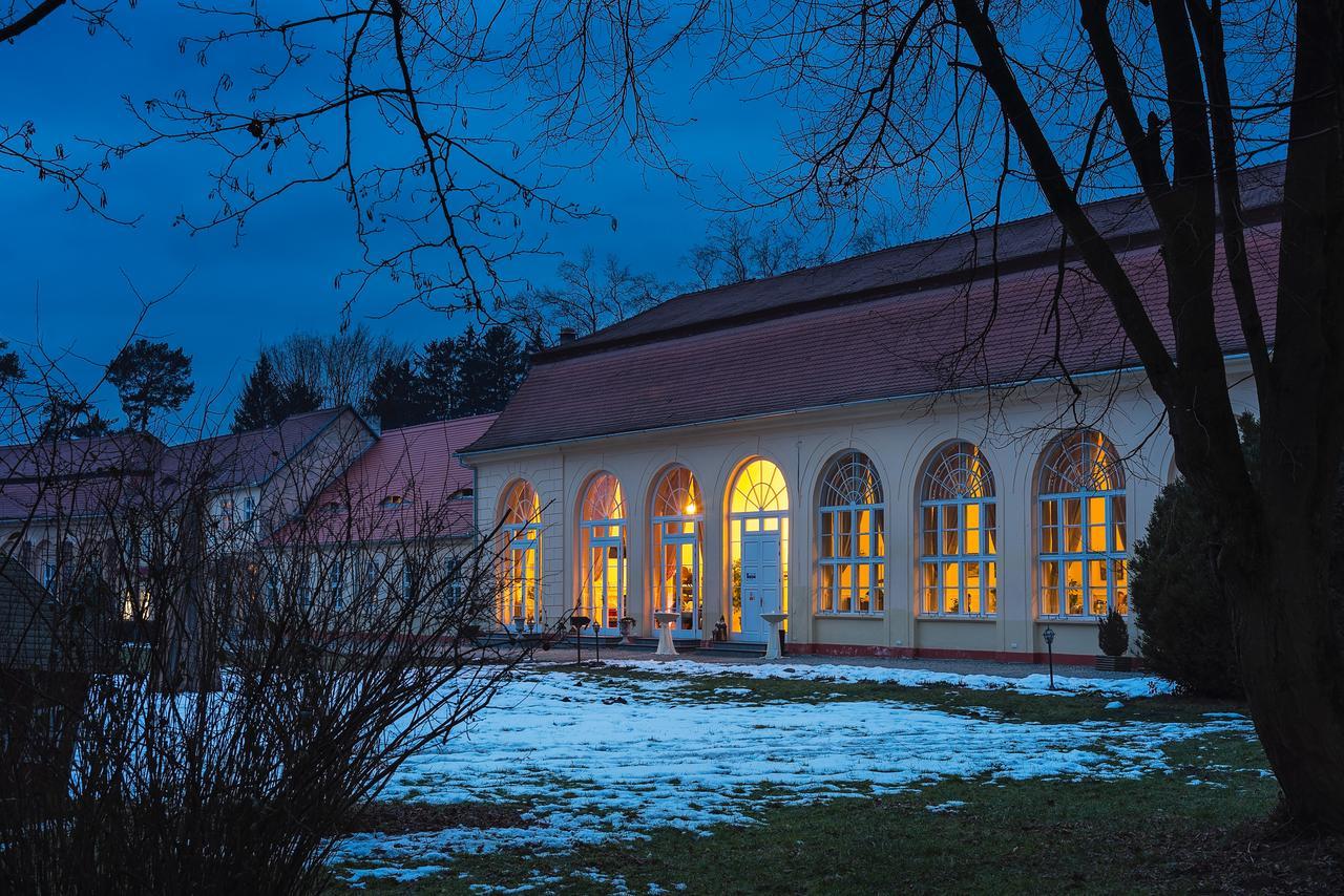 Palatul Brukenthal Avrig Hotel Exterior photo
